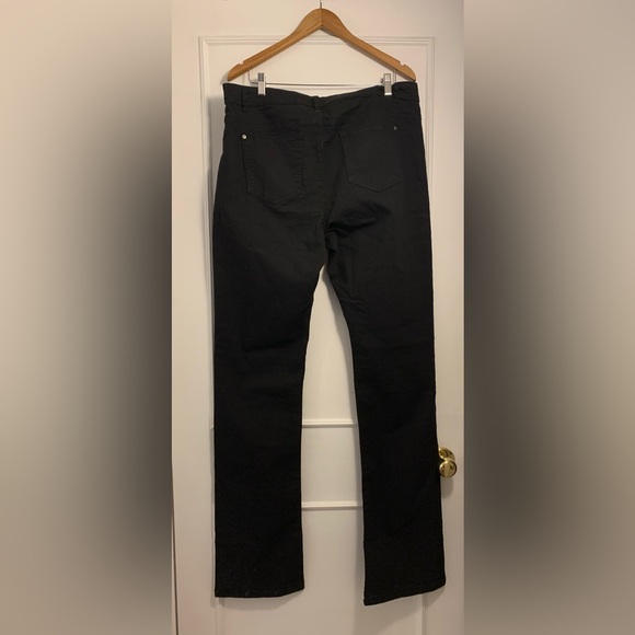 004 NWT Tall black straight legged jeans - Picture 2 of 6